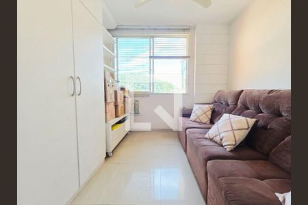 Apartamento à venda com 4 quartos, 145m² em Icaraí, Niterói
