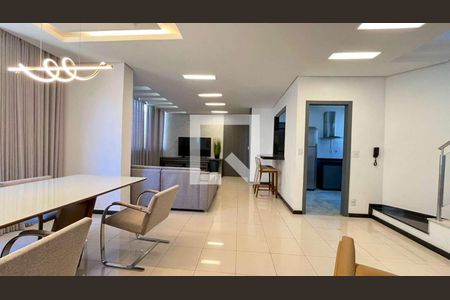 Apartamento à venda com 3 quartos, 175m² em Castelo, Belo Horizonte