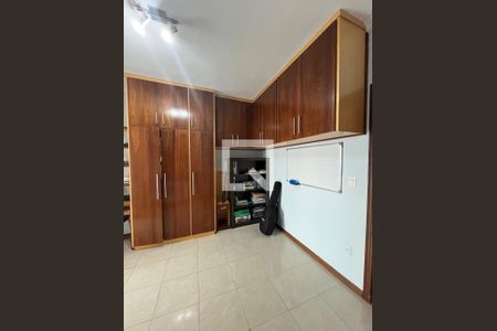 Casa de Condomínio à venda com 3 quartos, 306m² em Jardim Samambaia, Jundiaí