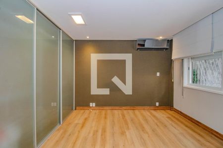 Suíte de apartamento para alugar com 2 quartos, 120m² em Auxiliadora, Porto Alegre