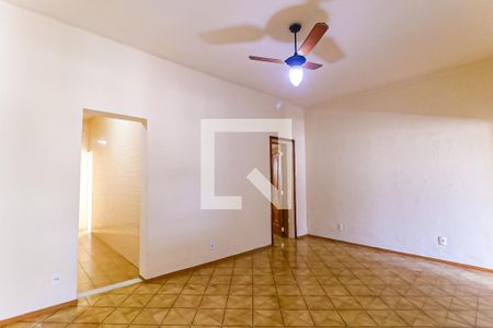 Sala de casa para alugar com 2 quartos, 156m² em Quintino Bocaiúva, Rio de Janeiro