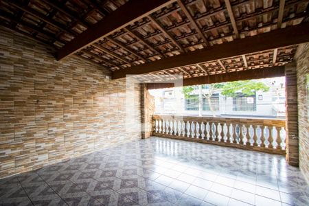 Varanda do quarto 1 de casa à venda com 3 quartos, 200m² em Jardim Santo Alberto, Santo André
