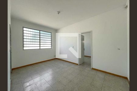 Quarto 2 de casa para alugar com 2 quartos, 80m² em Cristo Rei, São Leopoldo