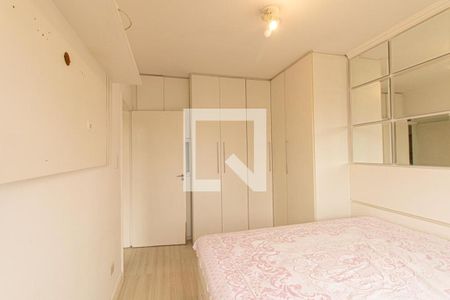 Quarto 1 de apartamento para alugar com 2 quartos, 62m² em Vila Izabel, Curitiba