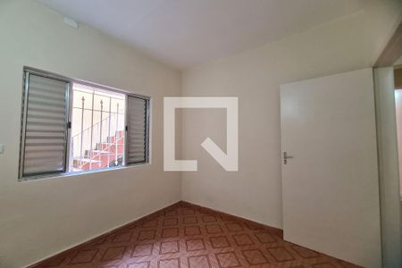 Quarto 2 de casa para alugar com 2 quartos, 90m² em Vila Prudente, São Paulo