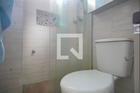 Banheiro da Suíte 2 de apartamento para alugar com 3 quartos, 105m² em Petrópolis, Porto Alegre