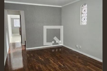 Casa à venda com 3 quartos, 134m² em Ferreira, São Paulo