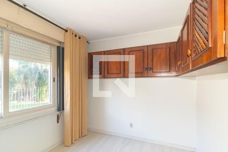 Quarto 1 de apartamento para alugar com 3 quartos, 50m² em Petrópolis, Porto Alegre