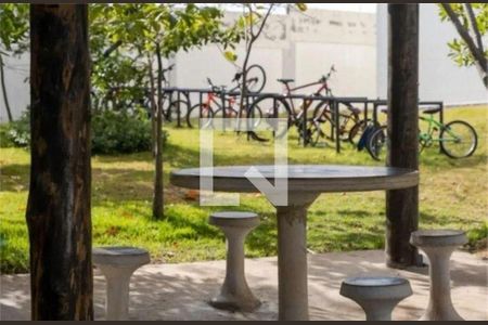 Apartamento à venda com 2 quartos, 44m² em Poste, Jundiaí