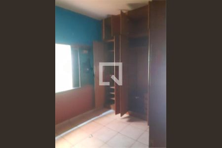 Casa à venda com 4 quartos, 250m² em Parque Jabaquara, São Paulo