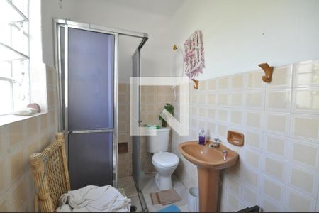 Banheiro de casa à venda com 3 quartos, 200m² em Vila Irmaos Arnoni, São Paulo