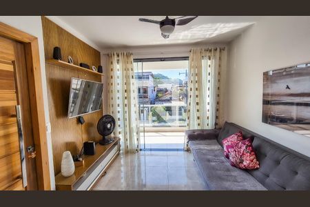 Sala de apartamento à venda com 3 quartos, 136m² em Vila Kosmos, Rio de Janeiro