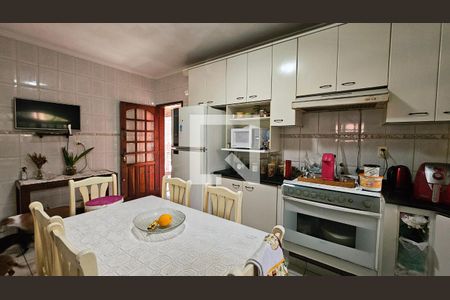 Casa à venda com 3 quartos, 224m² em Jardim Molinari, Jundiaí