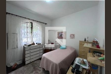 Casa à venda com 3 quartos, 178m² em Cidade Dutra, São Paulo