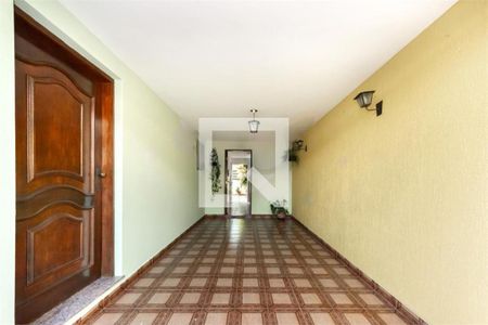 Casa à venda com 4 quartos, 226m² em Vila Isa, São Paulo