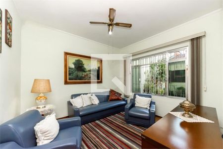 Casa à venda com 4 quartos, 226m² em Vila Isa, São Paulo