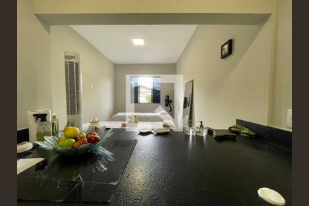 Casa à venda com 3 quartos, 270m² em Ouro Preto, Belo Horizonte