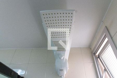 Banheiro social de apartamento à venda com 3 quartos, 86m² em Vila Moreira, Guarulhos