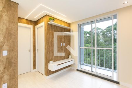 Sala  de apartamento para alugar com 2 quartos, 43m² em Cidade Líder, São Paulo