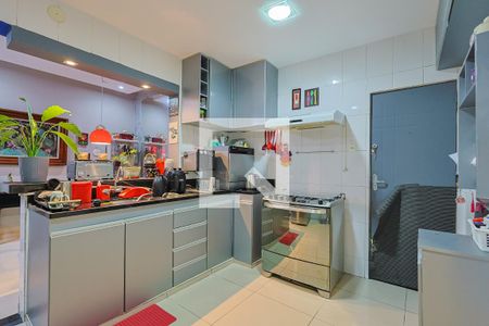 Apartamento à venda com 2 quartos, 72m² em Anchieta, Belo Horizonte