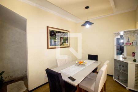 Sala de Jantar de casa para alugar com 2 quartos, 200m² em Tropical, Contagem
