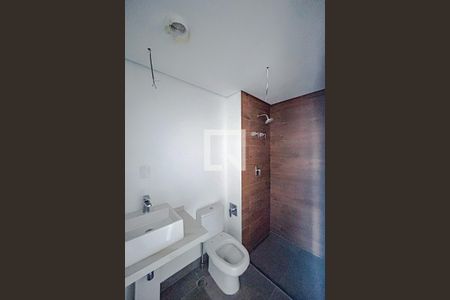Banheiro de kitnet/studio para alugar com 1 quarto, 25m² em Vila Regente Feijó, São Paulo