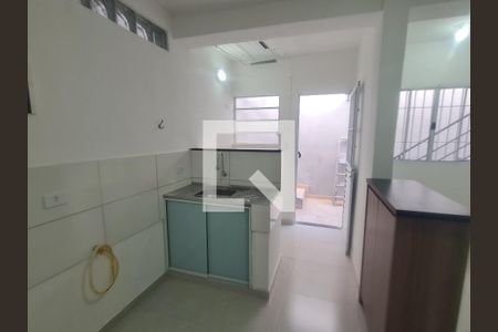 Sala e cozinha  de kitnet/studio para alugar com 1 quarto, 35m² em Jardim Paraiso, Guarulhos