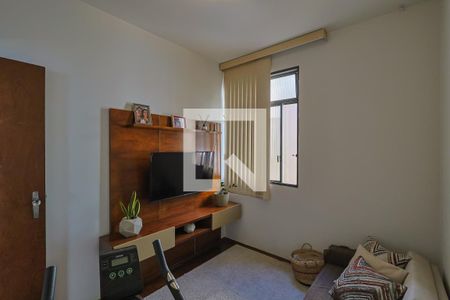 Apartamento à venda com 3 quartos, 70m² em Alto Barroca, Belo Horizonte