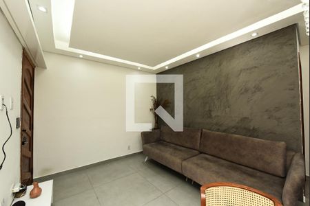 Sala de apartamento para alugar com 2 quartos, 47m² em Jardim Riacho das Pedras, Contagem