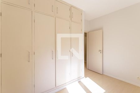 Quarto 1 de casa de condomínio para alugar com 3 quartos, 250m² em Vila Nova Conceição, São Paulo
