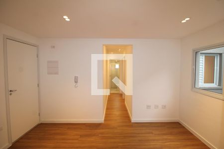 Sala / Cozinha de apartamento para alugar com 2 quartos, 40m² em Santana, São Paulo