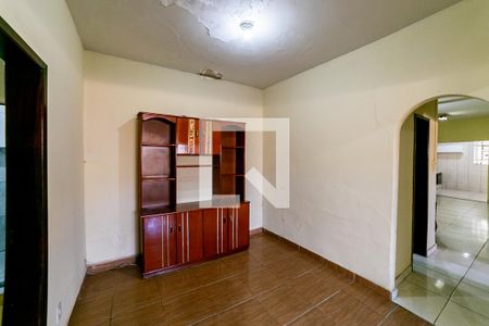 Sala de casa para alugar com 3 quartos, 150m² em Paraíso, Belo Horizonte