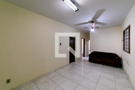 Copa de casa para alugar com 3 quartos, 150m² em Paraíso, Belo Horizonte