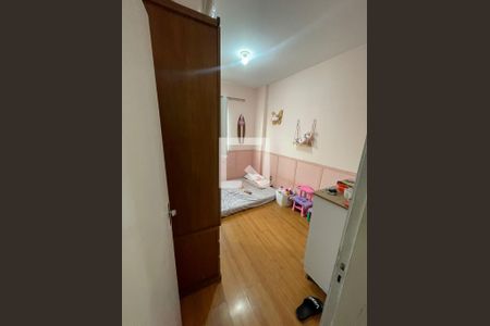 Quarto de apartamento para alugar com 2 quartos, 72m² em Centro, São Gonçalo