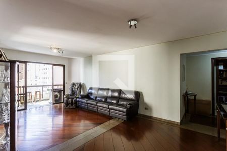 Sala de apartamento para alugar com 4 quartos, 216m² em Indianópolis, São Paulo