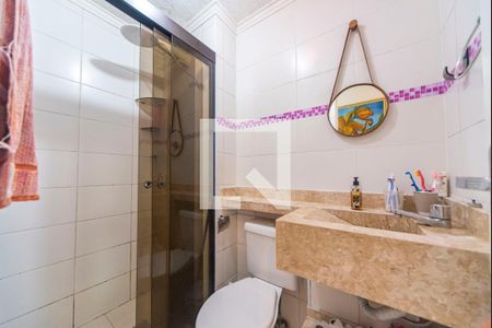 Banheiro  de apartamento para alugar com 2 quartos, 43m² em Vila Homero Thon, Santo André