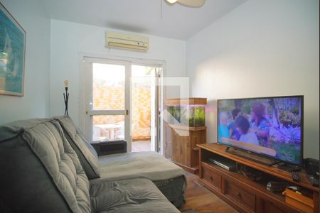 Sala de apartamento à venda com 3 quartos, 62m² em Rio Branco, Porto Alegre