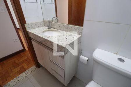 Banheiro Social de apartamento para alugar com 3 quartos, 115m² em Centro, Uberlândia
