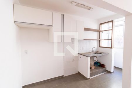 Cozinha de apartamento para alugar com 1 quarto, 42m² em Menino Deus, Porto Alegre
