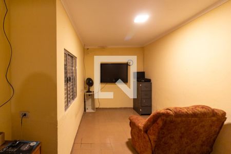 Sala 2 de casa para alugar com 5 quartos, 200m² em Vila do Castelo, São Paulo