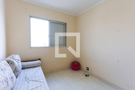 quarto 1 de apartamento para alugar com 2 quartos, 50m² em Parque Assuncao, Taboão da Serra