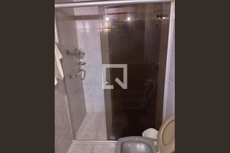 Banheiro de casa à venda com 3 quartos, 134m² em Vila Nina, São Paulo