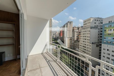 Sacada de apartamento à venda com 3 quartos, 146m² em República, São Paulo