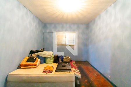 Quarto 2 de casa à venda com 6 quartos, 231m² em Vila Paulo Silas, São Paulo