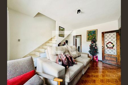 Casa à venda com 2 quartos, 125m² em Jardim Prudência, São Paulo