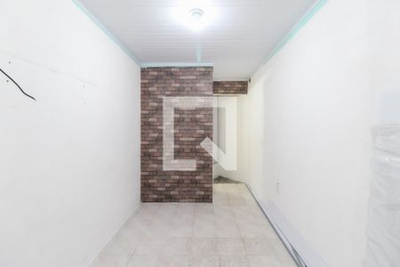 Casa para alugar com 1 quarto, 14m² em Conjunto Residencial José Bonifácio, São Paulo