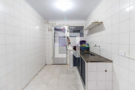 Casa para alugar com 1 quarto, 14m² em Conjunto Residencial José Bonifácio, São Paulo