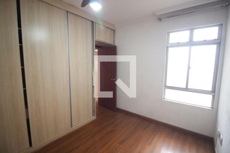 Quarto 1 de apartamento para alugar com 2 quartos, 62m² em Jardim Riacho das Pedras, Contagem
