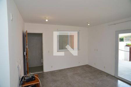 Sala de casa de condomínio à venda com 6 quartos, 400m² em Barra da Tijuca, Rio de Janeiro