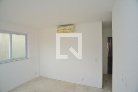 Suíte Principal de casa de condomínio à venda com 6 quartos, 400m² em Barra da Tijuca, Rio de Janeiro